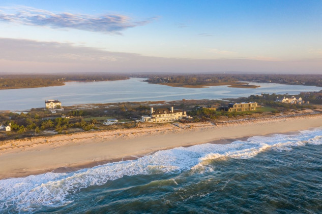 HAMPTONS: A 144 MILLION EURO AMERICAN DREAM